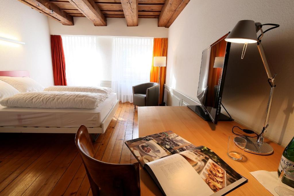 Hotel Roter Ochsen Solothurn Phòng bức ảnh